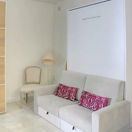 Apartment Loft Romantico In La Alameda Sevilla